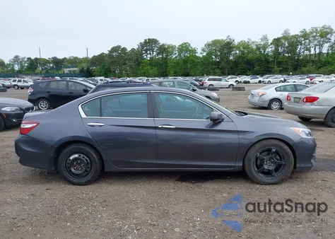 2017 Honda Accord Exl из США, поврежденный, VIN 1HGCR2F82HA131496